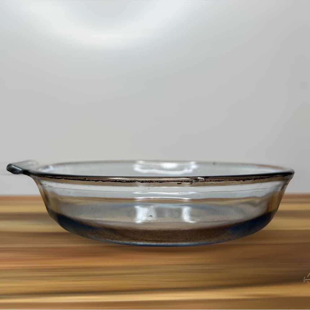Vintage pyrex Flame-ware glass skillet